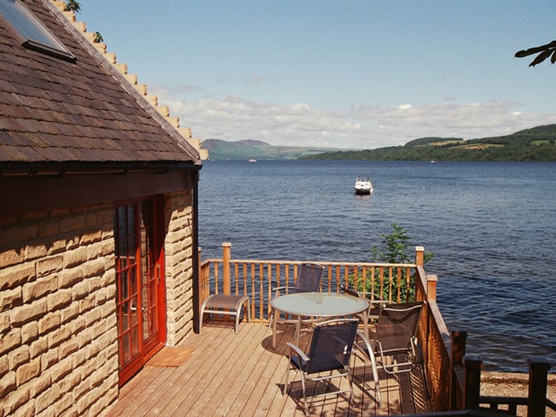 Self Catering Lodges Cottages In Loch Lomond Loch Lomond Net