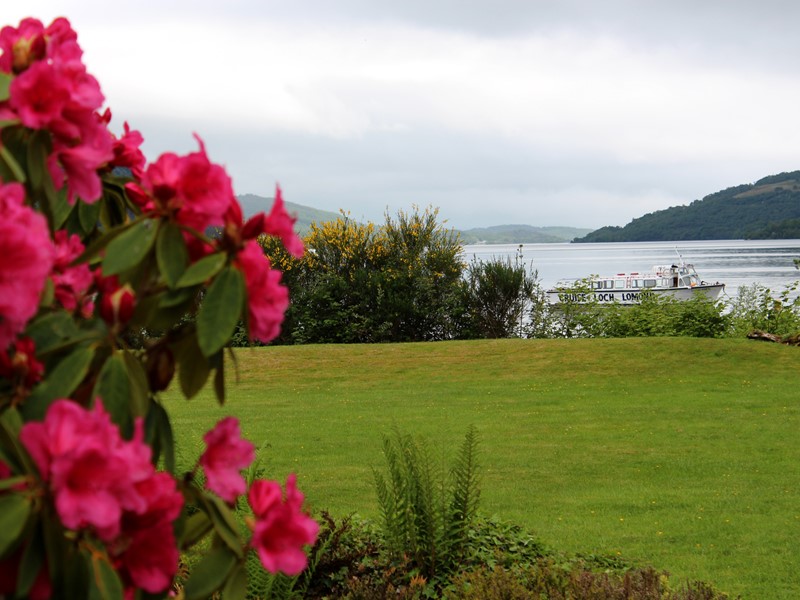 Luxury Holidays Houses on the banks of Loch Lomond, Scotland